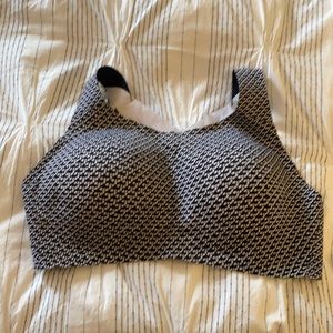 Lululemon Enlite Bra